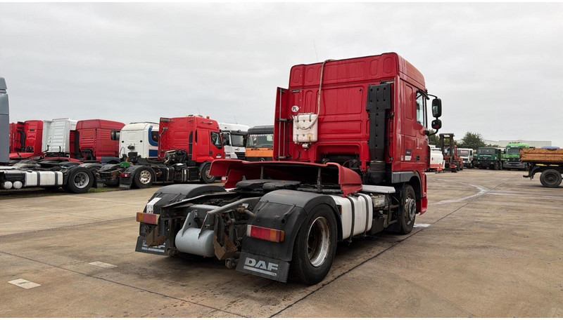 DAF XF 105.460 (BOITE MANUELLE / MANUAL GEARBOX) - Τράκτορας: φωτογραφία 4 DAF XF 105.460 (BOITE MANUELLE / MANUAL GEARBOX) - Τράκτορας: φωτογραφία 4