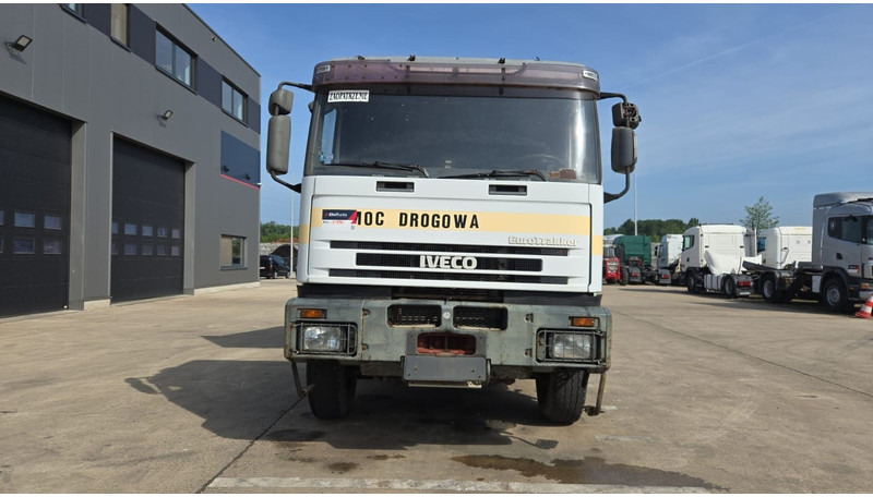 Iveco Eurotrakker 260 E 37 (POMPE MANUELLE / MANUAL PUMP / BOITE MANUELLE / GRAND PONT / LAMES) - Φορτηγό ανατρεπόμενο: φωτογραφία 2 Iveco Eurotrakker 260 E 37 (POMPE MANUELLE / MANUAL PUMP / BOITE MANUELLE / GRAND PONT / LAMES) - Φορτηγό ανατρεπόμενο: φωτογραφία 2