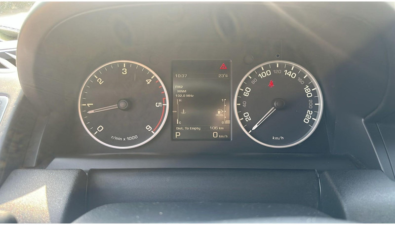 SUV Land Rover Range Rover  (BE CAR / AIRCO / NAVI / CUIR / PARFAIT ETAT): φωτογραφία 12 SUV Land Rover Range Rover  (BE CAR / AIRCO / NAVI / CUIR / PARFAIT ETAT): φωτογραφία 12