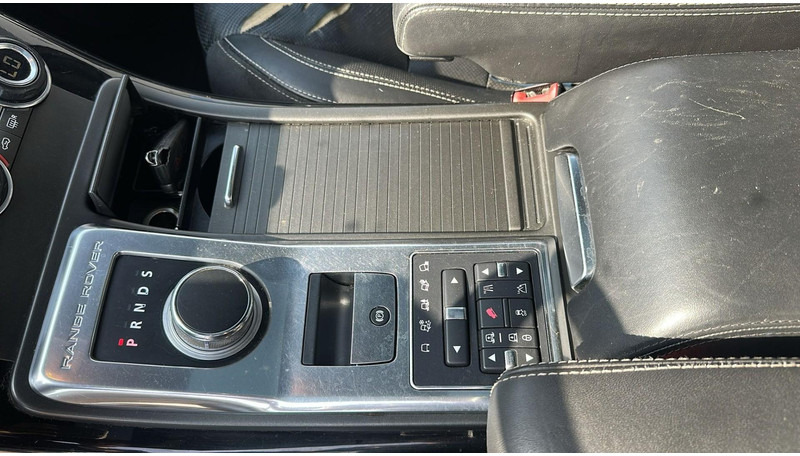 SUV Land Rover Range Rover  (BE CAR / AIRCO / NAVI / CUIR / PARFAIT ETAT): φωτογραφία 14 SUV Land Rover Range Rover  (BE CAR / AIRCO / NAVI / CUIR / PARFAIT ETAT): φωτογραφία 14