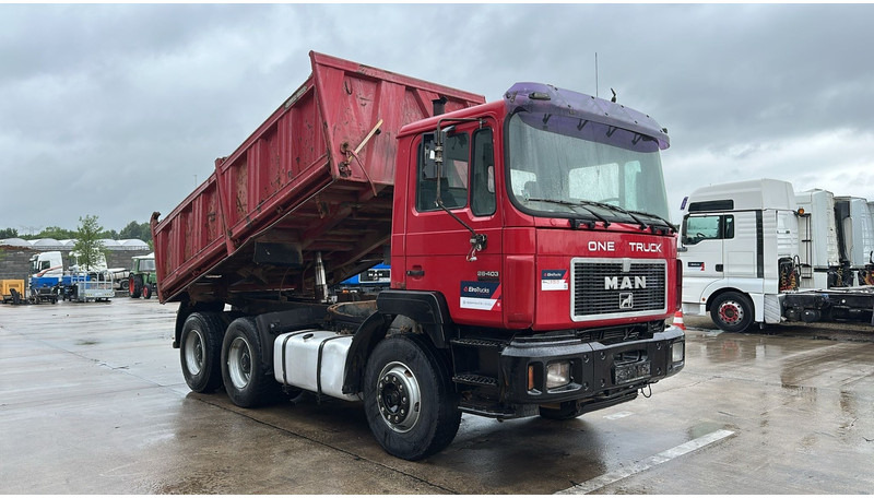 MAN 26.403 (STEEL SUSPENSION / VERY CLEAN / 6 CYLINDER / BIG AXLE / EURO 2) - Φορτηγό ανατρεπόμενο: φωτογραφία 3 MAN 26.403 (STEEL SUSPENSION / VERY CLEAN / 6 CYLINDER / BIG AXLE / EURO 2) - Φορτηγό ανατρεπόμενο: φωτογραφία 3