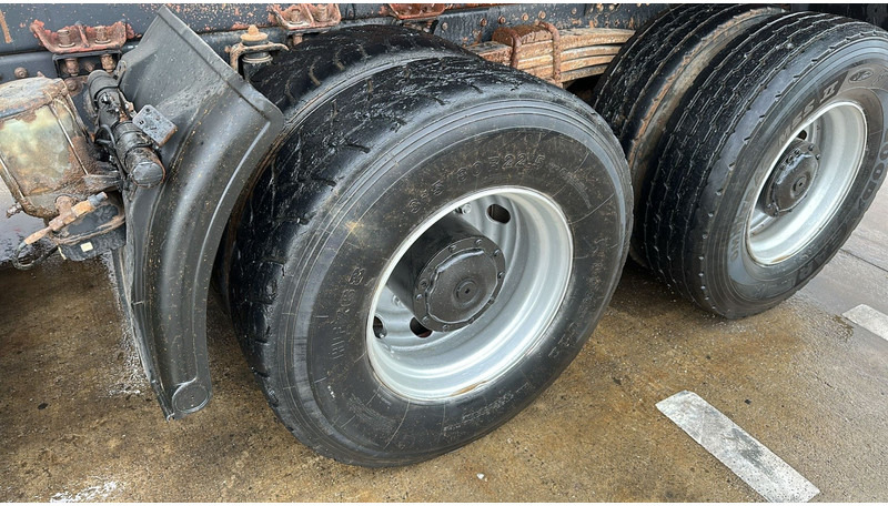 Φορτηγό ανατρεπόμενο MAN 26.403 (STEEL SUSPENSION / VERY CLEAN / 6 CYLINDER / BIG AXLE / EURO 2): φωτογραφία 10
