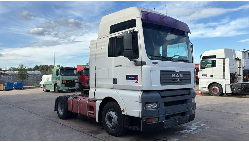 MAN TGA 18.480 (POMPE MANUELLE / MANUAL PUMP / MANUAL GEARBOX / BOITE MANUELLE) - Τράκτορας: φωτογραφία 2 MAN TGA 18.480 (POMPE MANUELLE / MANUAL PUMP / MANUAL GEARBOX / BOITE MANUELLE) - Τράκτορας: φωτογραφία 2