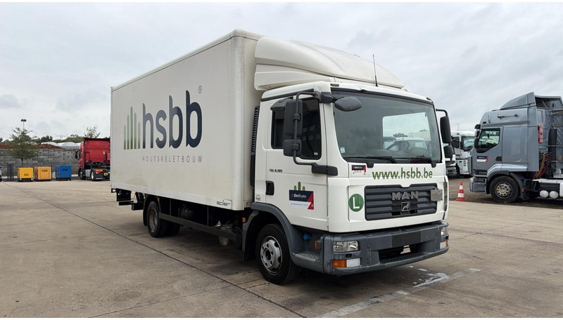 MAN TGL 8.180 (BELGIAN TRUCK / PERFECT CONDITION / MANUAL GEARBOX / LAMES / STEEL SUSP.) - Φορτηγό κόφα: φωτογραφία 3 MAN TGL 8.180 (BELGIAN TRUCK / PERFECT CONDITION / MANUAL GEARBOX / LAMES / STEEL SUSP.) - Φορτηγό κόφα: φωτογραφία 3