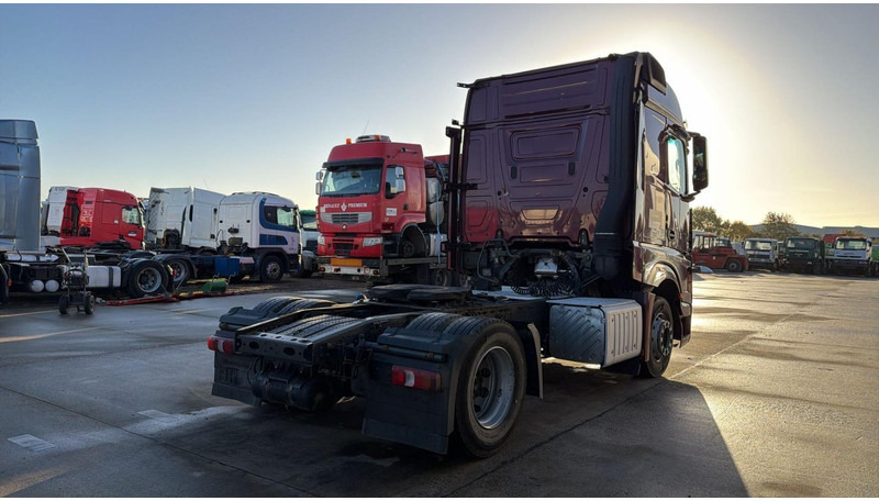 Mercedes-Benz Actros 1845 (RETARDER / GOOD CONDITION / BONNE ETAT) - Τράκτορας: φωτογραφία 4 Mercedes-Benz Actros 1845 (RETARDER / GOOD CONDITION / BONNE ETAT) - Τράκτορας: φωτογραφία 4