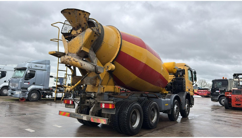 Mercedes-Benz Actros 4141 (EPS / 3 PEDALES / 8X4 / LAMES / GRAND PONT / STEEL SUSP. / MP2) - Φορτηγό σασί: φωτογραφία 4 Mercedes-Benz Actros 4141 (EPS / 3 PEDALES / 8X4 / LAMES / GRAND PONT / STEEL SUSP. / MP2) - Φορτηγό σασί: φωτογραφία 4