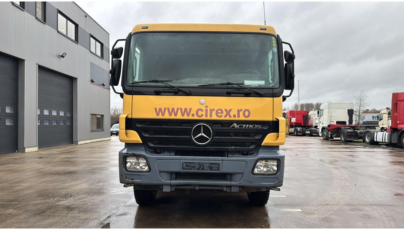 Mercedes-Benz Actros 4141 (EPS / 3 PEDALES / 8X4 / LAMES / GRAND PONT / STEEL SUSP. / MP2) - Φορτηγό σασί: φωτογραφία 5 Mercedes-Benz Actros 4141 (EPS / 3 PEDALES / 8X4 / LAMES / GRAND PONT / STEEL SUSP. / MP2) - Φορτηγό σασί: φωτογραφία 5