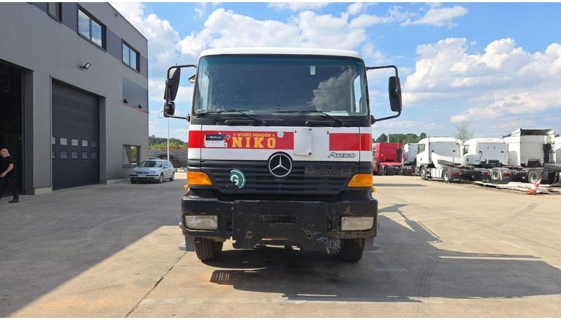 Mercedes-Benz Atego 1823 (BIG AXLE / STEEL SUSP. / LAMES / BOITE MANUELLE / MANUAL GETRIEBE) - Φορτηγό μεταφοράς εμπορευματοκιβωτίων/ Κινητό αμάξωμα: φωτογραφία 2 Mercedes-Benz Atego 1823 (BIG AXLE / STEEL SUSP. / LAMES / BOITE MANUELLE / MANUAL GETRIEBE) - Φορτηγό μεταφοράς εμπορευματοκιβωτίων/ Κινητό αμάξωμα: φωτογραφία 2