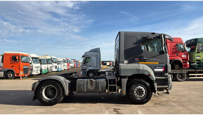 Mercedes-Benz Axor 1940 (BOITE MANUELLE / GRAND PONT / PTO / MANUAL GEARBOX / BIG AXLE) - Τράκτορας: φωτογραφία 4 Mercedes-Benz Axor 1940 (BOITE MANUELLE / GRAND PONT / PTO / MANUAL GEARBOX / BIG AXLE) - Τράκτορας: φωτογραφία 4