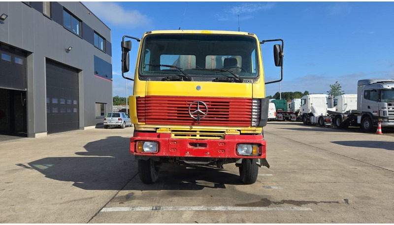 Mercedes-Benz SK 2527 (MALAXEUR / MIXER / POSSIBLE COMME CHASSIS / 6X4 / LAMES / GRAND PONT) - Μπετονιέρα φορτηγό: φωτογραφία 2 Mercedes-Benz SK 2527 (MALAXEUR / MIXER / POSSIBLE COMME CHASSIS / 6X4 / LAMES / GRAND PONT) - Μπετονιέρα φορτηγό: φωτογραφία 2