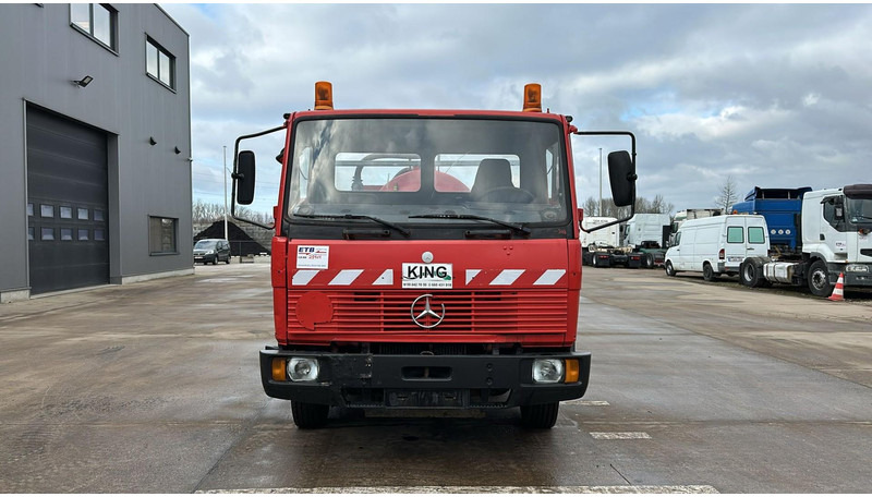 Mercedes-Benz SK 814 (VIDANGEUR / VACUUM / AUXILAIRY / SPER / STEEL SUSP. / LAMES) - Όχημα εκκένωσης βόθρων: φωτογραφία 2 Mercedes-Benz SK 814 (VIDANGEUR / VACUUM / AUXILAIRY / SPER / STEEL SUSP. / LAMES) - Όχημα εκκένωσης βόθρων: φωτογραφία 2