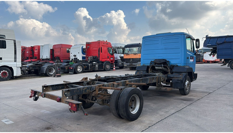 Mercedes-Benz SK 914 (EURO 2 / CHASSIS) - Φορτηγό σασί: φωτογραφία 5 Mercedes-Benz SK 914 (EURO 2 / CHASSIS) - Φορτηγό σασί: φωτογραφία 5