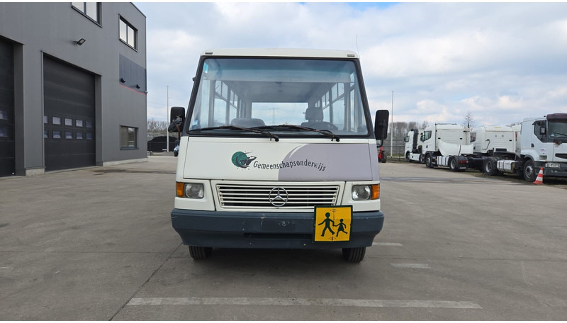 Mercedes-Benz Vario 614 (BELGIAN BUS / 34 SEATS / MANUAL PUMP / LAMES / STEEL SUSP.) - Αστικό λεωφορείο: φωτογραφία 3 Mercedes-Benz Vario 614 (BELGIAN BUS / 34 SEATS / MANUAL PUMP / LAMES / STEEL SUSP.) - Αστικό λεωφορείο: φωτογραφία 3