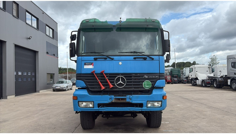 Mercedes-Benz actros 3340 (6X6 / BOITE MANUELLE /MANUAL GEARBOX / 3 PONTS / V6 / MP1) - Φορτηγό ανατρεπόμενο: φωτογραφία 2 Mercedes-Benz actros 3340 (6X6 / BOITE MANUELLE /MANUAL GEARBOX / 3 PONTS / V6 / MP1) - Φορτηγό ανατρεπόμενο: φωτογραφία 2