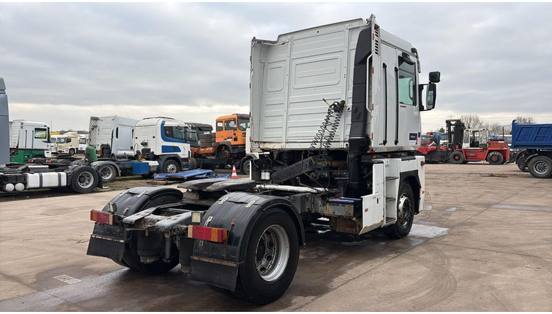 Renault AE 440 Magnum E-tech (BOITE MANUELLE / MANUAL GEARBOX) - Τράκτορας: φωτογραφία 4 Renault AE 440 Magnum E-tech (BOITE MANUELLE / MANUAL GEARBOX) - Τράκτορας: φωτογραφία 4