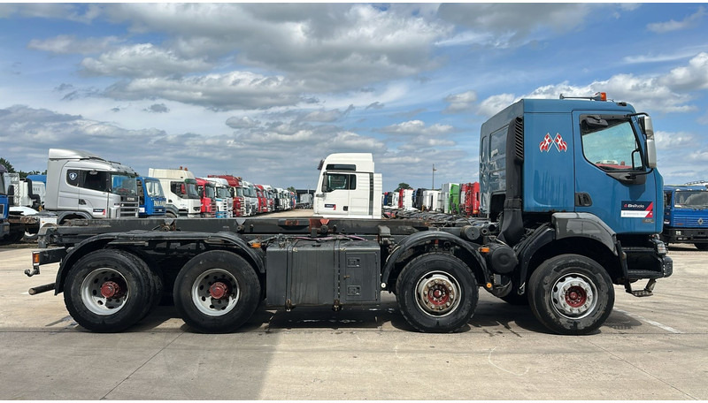 Renault KERAX 420 (8X4 / GRAND PONT / LAMES / BOITE MANUELLE / BONNE ETAT) - Φορτηγό σασί: φωτογραφία 4 Renault KERAX 420 (8X4 / GRAND PONT / LAMES / BOITE MANUELLE / BONNE ETAT) - Φορτηγό σασί: φωτογραφία 4