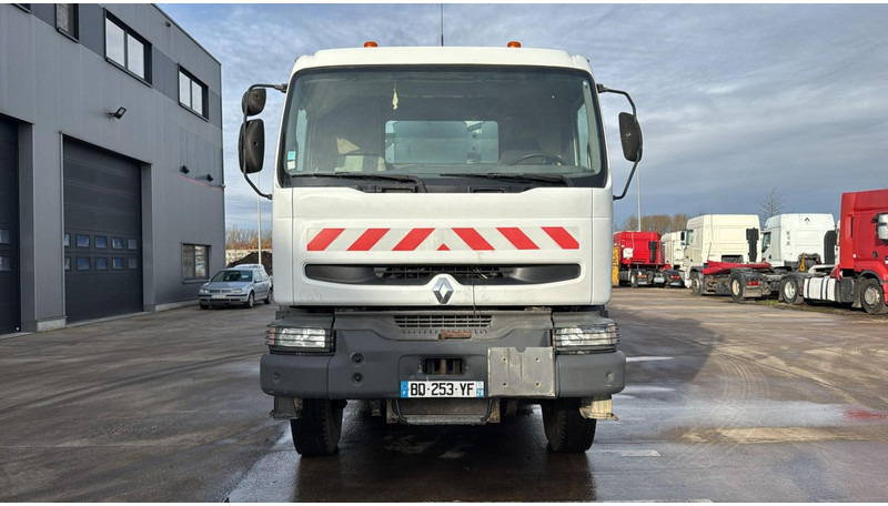 Όχημα εκκένωσης βόθρων Renault Kerax 370 (10970L / CAMION FRANCAIS / VIDANGEUR / 6X4 / LAMES / GRAND PONT): φωτογραφία 6 Όχημα εκκένωσης βόθρων Renault Kerax 370 (10970L / CAMION FRANCAIS / VIDANGEUR / 6X4 / LAMES / GRAND PONT): φωτογραφία 6