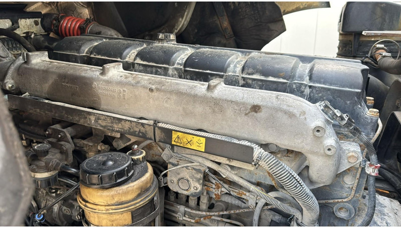 Όχημα εκκένωσης βόθρων Renault Kerax 370 (10970L / CAMION FRANCAIS / VIDANGEUR / 6X4 / LAMES / GRAND PONT): φωτογραφία 20 Όχημα εκκένωσης βόθρων Renault Kerax 370 (10970L / CAMION FRANCAIS / VIDANGEUR / 6X4 / LAMES / GRAND PONT): φωτογραφία 20