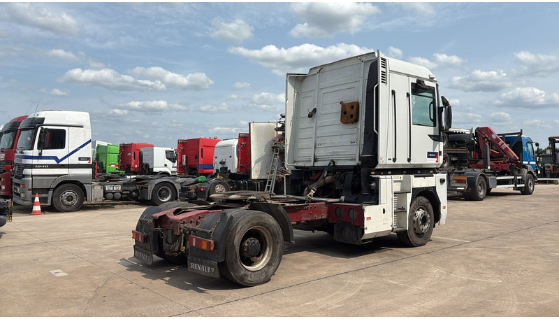 Renault Magnum 430 (GRAND PONT / POMPE MANUELLE / BOITE MANUELLE / MANUAL GEARBOX) - Τράκτορας: φωτογραφία 4 Renault Magnum 430 (GRAND PONT / POMPE MANUELLE / BOITE MANUELLE / MANUAL GEARBOX) - Τράκτορας: φωτογραφία 4