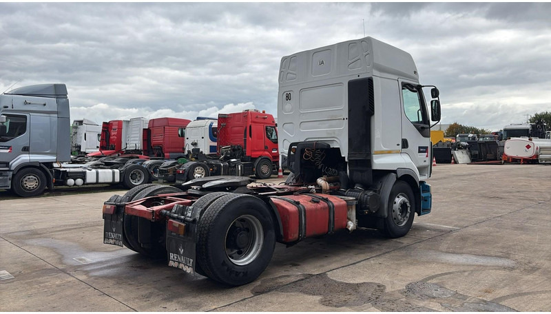 Renault Premium 400 (POMPE MANUELLE / MANUAL PUMP / GRAND PONT / BIG AXLE) - Τράκτορας: φωτογραφία 4 Renault Premium 400 (POMPE MANUELLE / MANUAL PUMP / GRAND PONT / BIG AXLE) - Τράκτορας: φωτογραφία 4