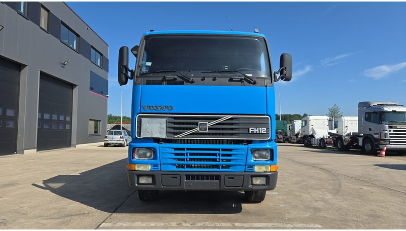 Volvo FH 12.380 (20.100 LITERS / PARFAIT ETAT / TOP CONDITION !!! / 6X2 / BOITE MANUELLE) - Φορτηγό βυτιοφόρο: φωτογραφία 2 Volvo FH 12.380 (20.100 LITERS / PARFAIT ETAT / TOP CONDITION !!! / 6X2 / BOITE MANUELLE) - Φορτηγό βυτιοφόρο: φωτογραφία 2