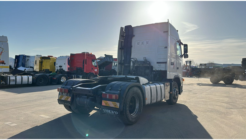 Volvo FH 400 (MANUAL GEARBOX / BOITE MANUELLE / CLEAN CHASSIS / EURO 5) - Τράκτορας: φωτογραφία 5 Volvo FH 400 (MANUAL GEARBOX / BOITE MANUELLE / CLEAN CHASSIS / EURO 5) - Τράκτορας: φωτογραφία 5