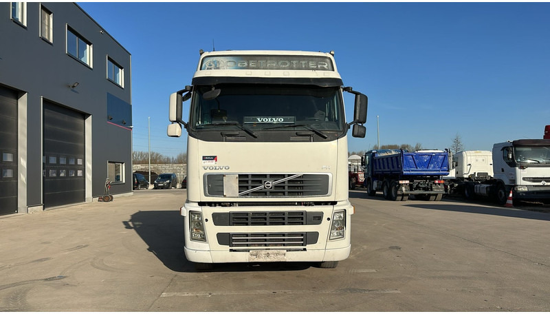 Volvo FH 400 (MANUAL GEARBOX / BOITE MANUELLE / CLEAN CHASSIS / EURO 5) - Τράκτορας: φωτογραφία 2 Volvo FH 400 (MANUAL GEARBOX / BOITE MANUELLE / CLEAN CHASSIS / EURO 5) - Τράκτορας: φωτογραφία 2