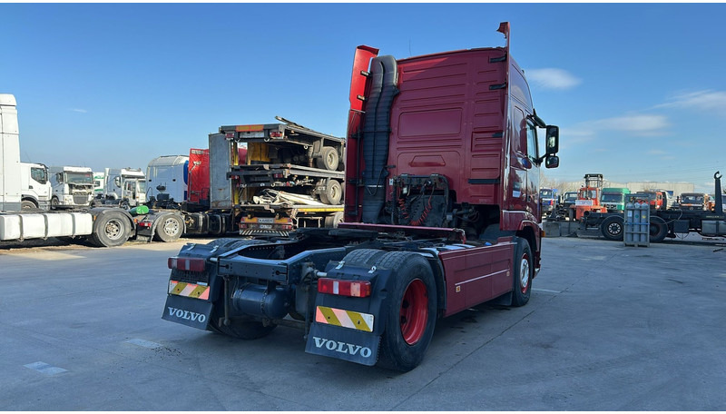 Volvo FH 400 (MANUAL GEARBOX / EURO 5 / BOITE MANUELLE) - Τράκτορας: φωτογραφία 5 Volvo FH 400 (MANUAL GEARBOX / EURO 5 / BOITE MANUELLE) - Τράκτορας: φωτογραφία 5