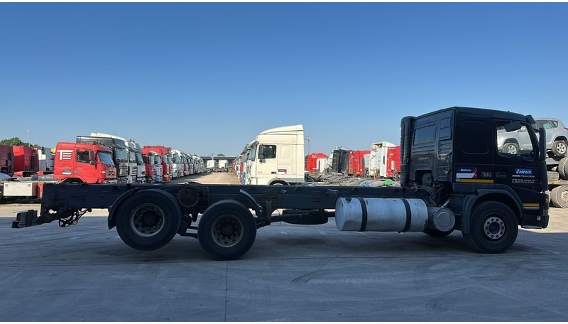 Volvo FM 12 - 380 (FULL STEEL SUSP. / SUSP. LAMES / CHASSIS LONGUE / 10 TYRES / TRES BONNE ETAT) - Φορτηγό σασί: φωτογραφία 4 Volvo FM 12 - 380 (FULL STEEL SUSP. / SUSP. LAMES / CHASSIS LONGUE / 10 TYRES / TRES BONNE ETAT) - Φορτηγό σασί: φωτογραφία 4