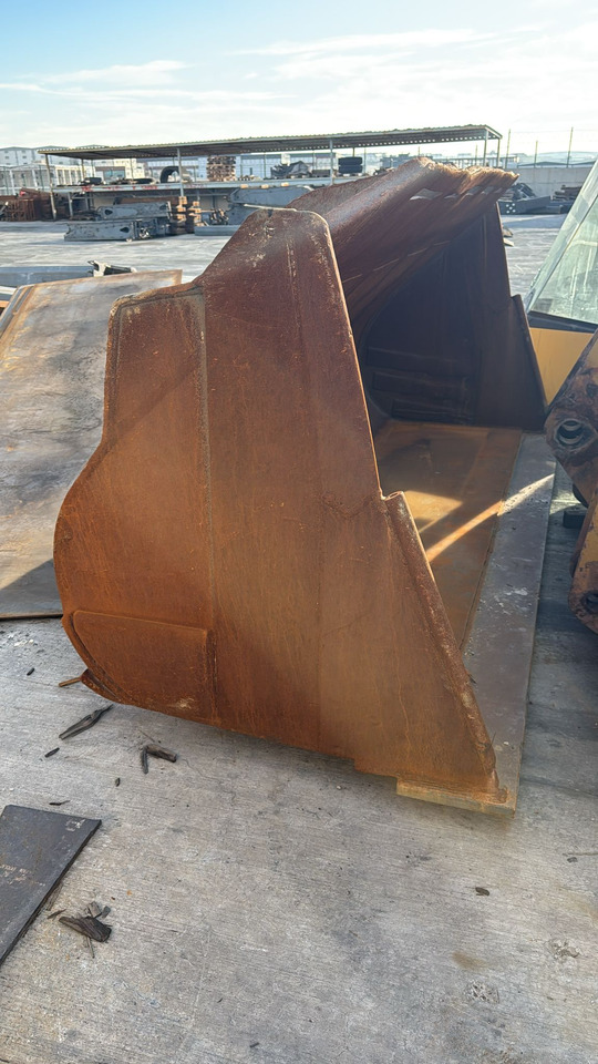 KOMATSU WA470 Second Hand Bucket - Κουβάς για φορτωτή για Κουβάς για φορτωτή: φωτογραφία 2 KOMATSU WA470 Second Hand Bucket - Κουβάς για φορτωτή για Κουβάς για φορτωτή: φωτογραφία 2