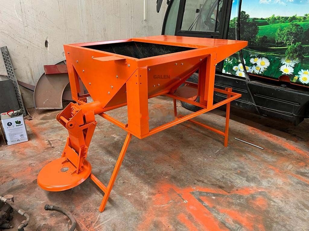 New Electrical Salt Spreader - Αλατιέρα: φωτογραφία 1 New Electrical Salt Spreader - Αλατιέρα: φωτογραφία 1