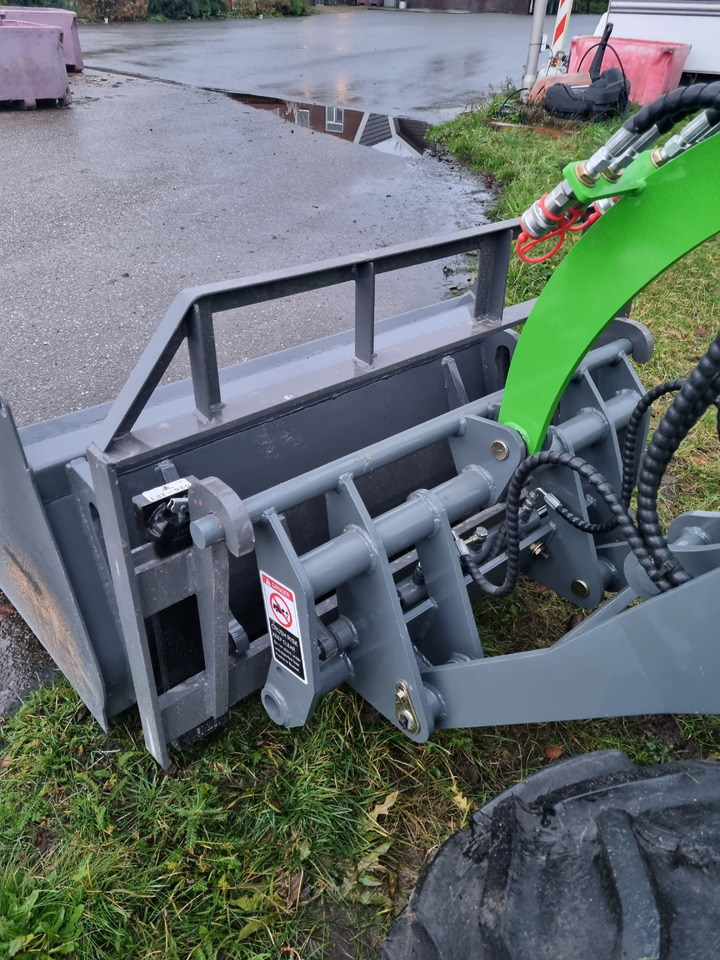WCM L2110e E-Power - Ελαστιχοφόρος φορτωτής: φωτογραφία 2 WCM L2110e E-Power - Ελαστιχοφόρος φορτωτής: φωτογραφία 2
