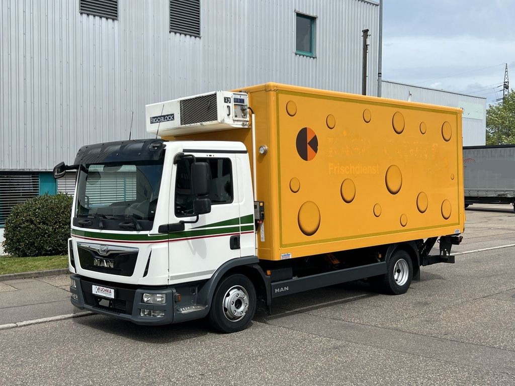 MAN TGL 8.220 Kühlkoffer 5,26m LBW Klima Luftgef. MAN TGL 8.220 Kühlkoffer 5,26m LBW Klima Luftgef. - Επαγγελματικό αυτοκίνητο ψυγείο: φωτογραφία 3 MAN TGL 8.220 Kühlkoffer 5,26m LBW Klima Luftgef. MAN TGL 8.220 Kühlkoffer 5,26m LBW Klima Luftgef. - Επαγγελματικό αυτοκίνητο ψυγείο: φωτογραφία 3