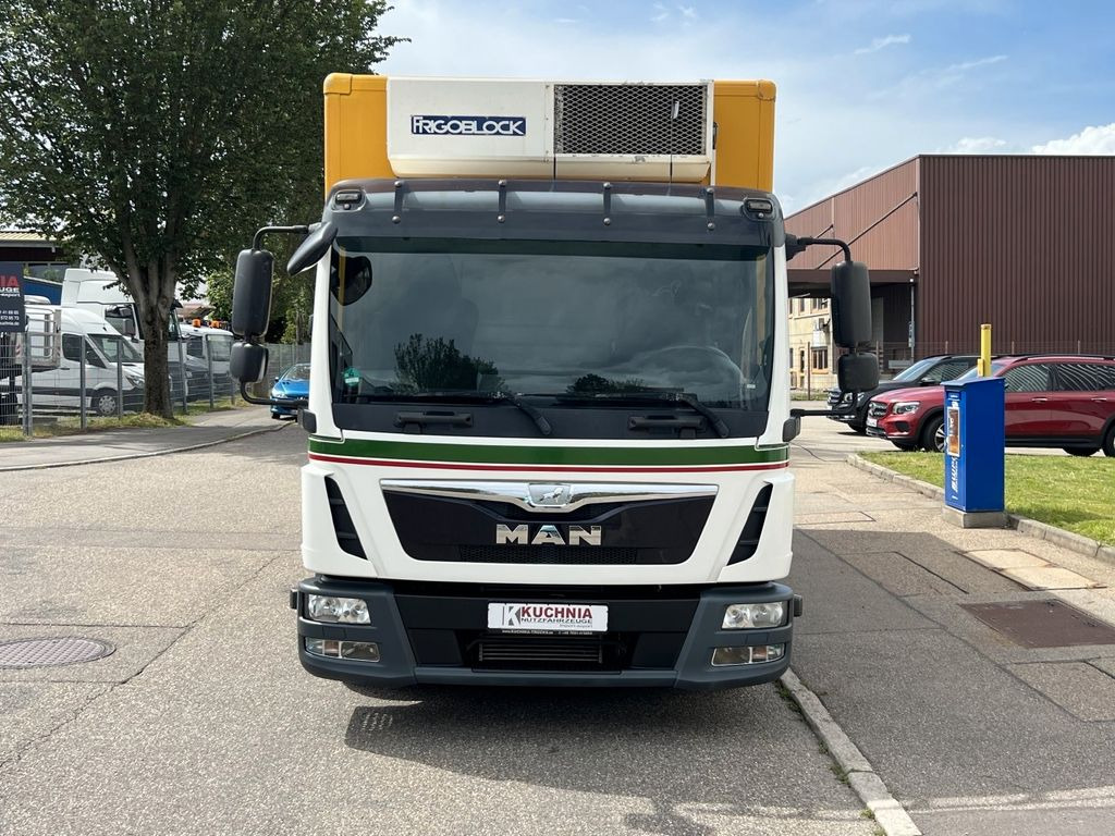 MAN TGL 8.220 Kühlkoffer 5,26m LBW Klima Luftgef. MAN TGL 8.220 Kühlkoffer 5,26m LBW Klima Luftgef. - Επαγγελματικό αυτοκίνητο ψυγείο: φωτογραφία 2 MAN TGL 8.220 Kühlkoffer 5,26m LBW Klima Luftgef. MAN TGL 8.220 Kühlkoffer 5,26m LBW Klima Luftgef. - Επαγγελματικό αυτοκίνητο ψυγείο: φωτογραφία 2