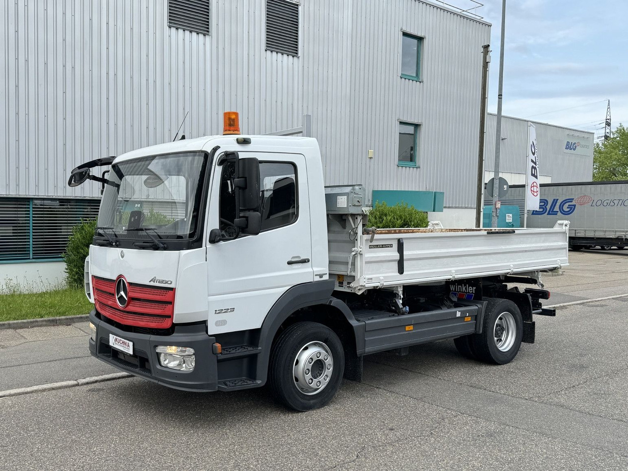 Mercedes-Benz Atego 1223 K Dreiseitenkipper 2xAHK 3-Sitze E6 - Φορτηγό ανατρεπόμενο: φωτογραφία 2 Mercedes-Benz Atego 1223 K Dreiseitenkipper 2xAHK 3-Sitze E6 - Φορτηγό ανατρεπόμενο: φωτογραφία 2