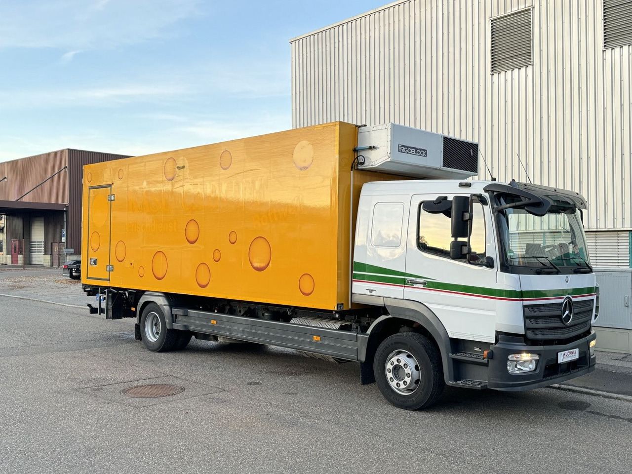 Mercedes-Benz Atego 1524 L-Haus Tiefkühlkoffer 6,9m LBW Tür - Φορτηγό ψυγείο: φωτογραφία 3 Mercedes-Benz Atego 1524 L-Haus Tiefkühlkoffer 6,9m LBW Tür - Φορτηγό ψυγείο: φωτογραφία 3