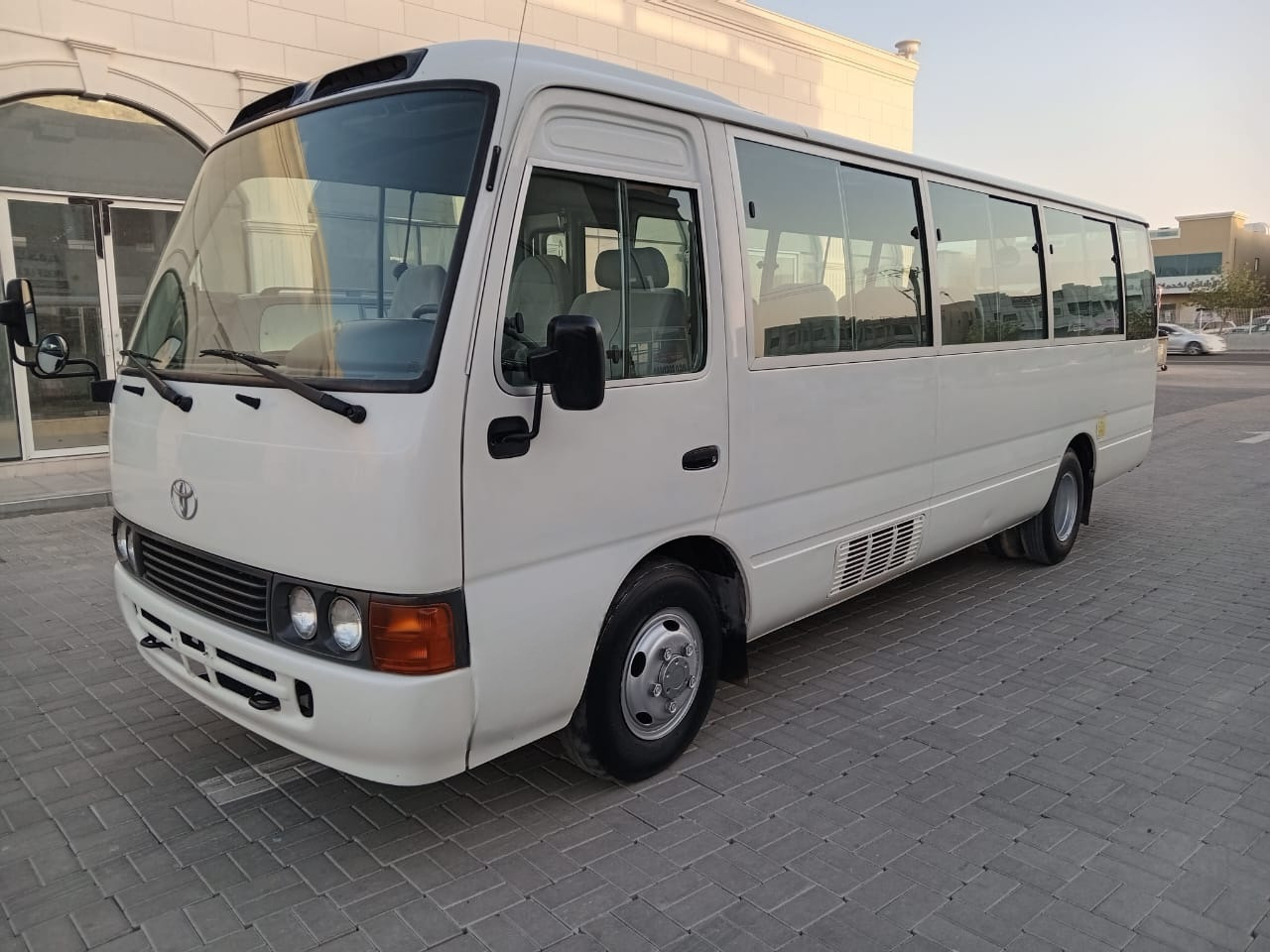 TOYOTA Coaster ... 30 places - diesel - climatisé ... BELGIQUE.. - Μικρό λεωφορείο, Επιβατικό βαν: φωτογραφία 1 TOYOTA Coaster ... 30 places - diesel - climatisé ... BELGIQUE.. - Μικρό λεωφορείο, Επιβατικό βαν: φωτογραφία 1
