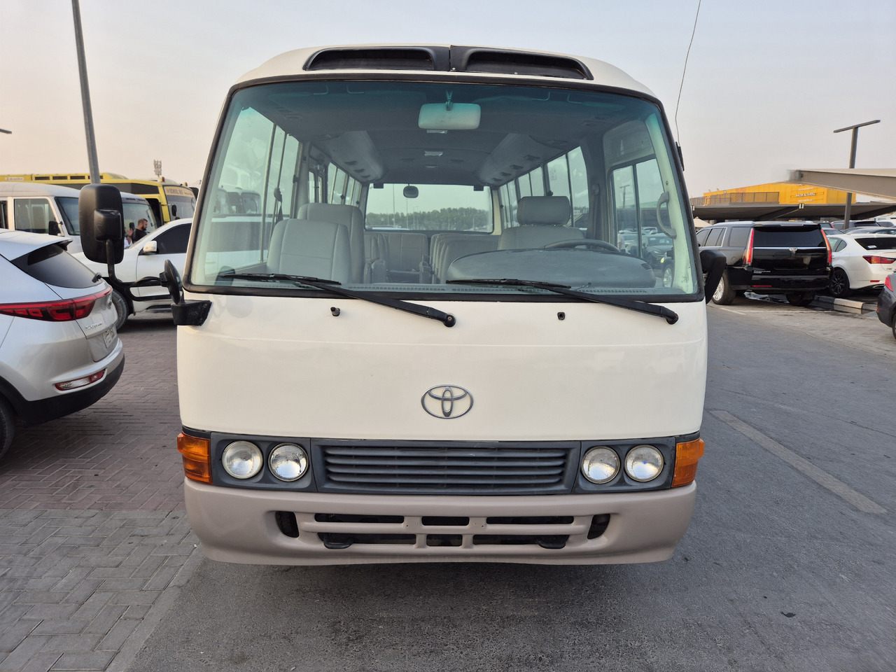 TOYOTA Coaster ... Nos bus -Originaires TOYOTA ...pas Chinois... T72 ... - Μικρό λεωφορείο, Επιβατικό βαν: φωτογραφία 5 TOYOTA Coaster ... Nos bus -Originaires TOYOTA ...pas Chinois... T72 ... - Μικρό λεωφορείο, Επιβατικό βαν: φωτογραφία 5