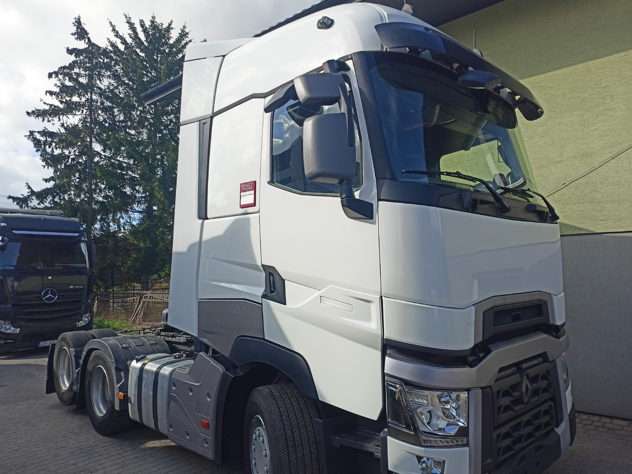 Renault Gama T 480 - Τράκτορας: φωτογραφία 2 Renault Gama T 480 - Τράκτορας: φωτογραφία 2