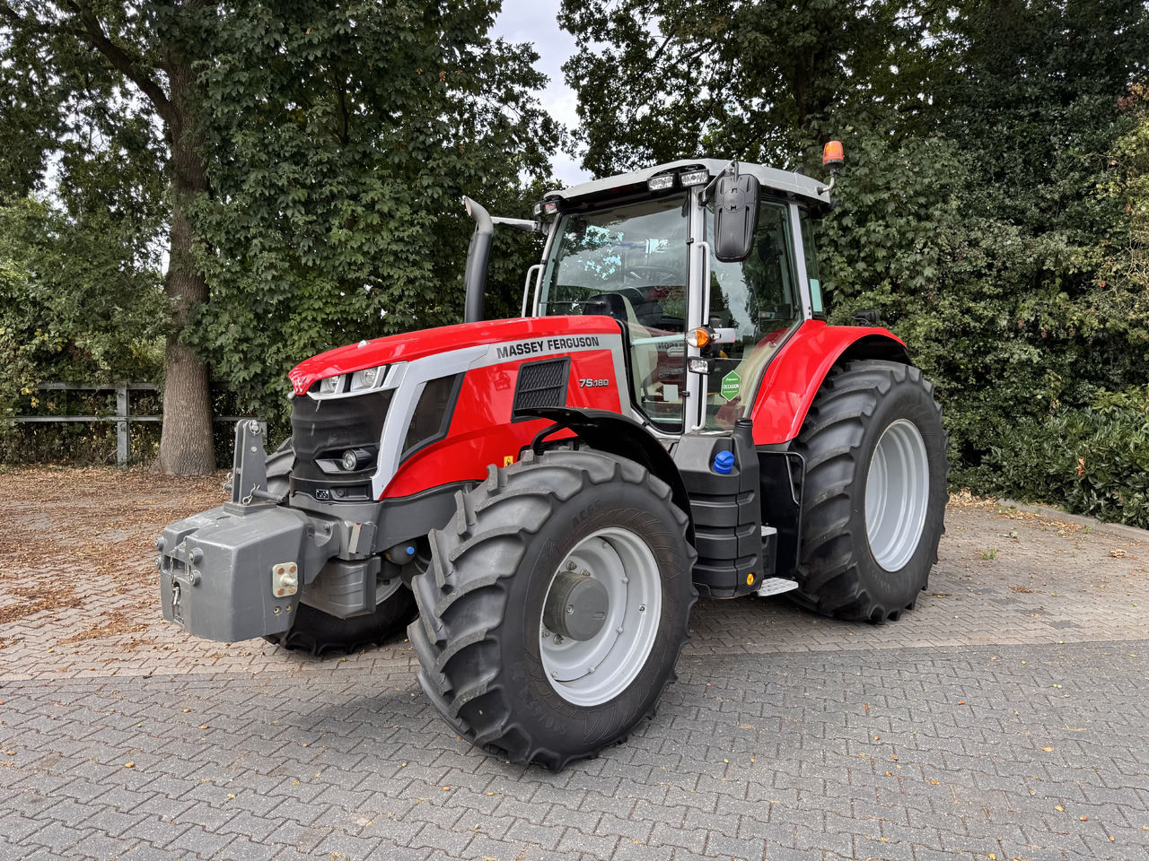 MASSEY FERGUSON 7s.180 Dyna6 Efficient - Τρακτέρ: φωτογραφία 1 MASSEY FERGUSON 7s.180 Dyna6 Efficient - Τρακτέρ: φωτογραφία 1