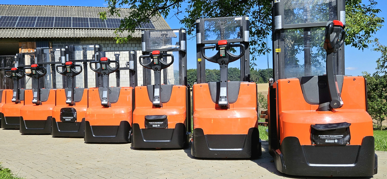 BT SWE 200 Staxio Toyota Initial lift, wstępne podnoszenie wideł, niski maszt - Μηχάνημα στοίβαξης: φωτογραφία 1 BT SWE 200 Staxio Toyota Initial lift, wstępne podnoszenie wideł, niski maszt - Μηχάνημα στοίβαξης: φωτογραφία 1