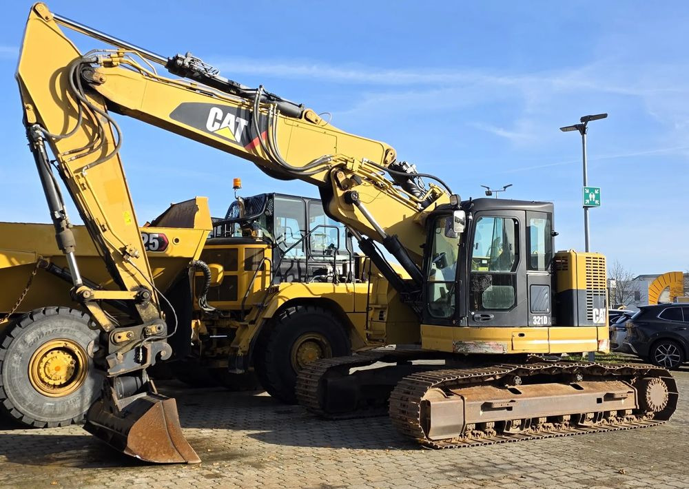 Caterpillar 321D LCR, 2013 ROK, 9300 MTH, 3x łamane ramię - Ερπυστριοφόρος εκσκαφέας: φωτογραφία 1 Caterpillar 321D LCR, 2013 ROK, 9300 MTH, 3x łamane ramię - Ερπυστριοφόρος εκσκαφέας: φωτογραφία 1