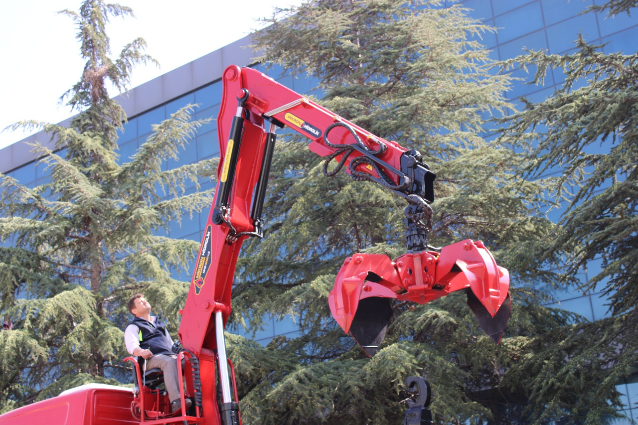 Mikron Scrap Grapple MHM4 - Αρπάγη για Φορτηγό με γερανό: φωτογραφία 1 Mikron Scrap Grapple MHM4 - Αρπάγη για Φορτηγό με γερανό: φωτογραφία 1