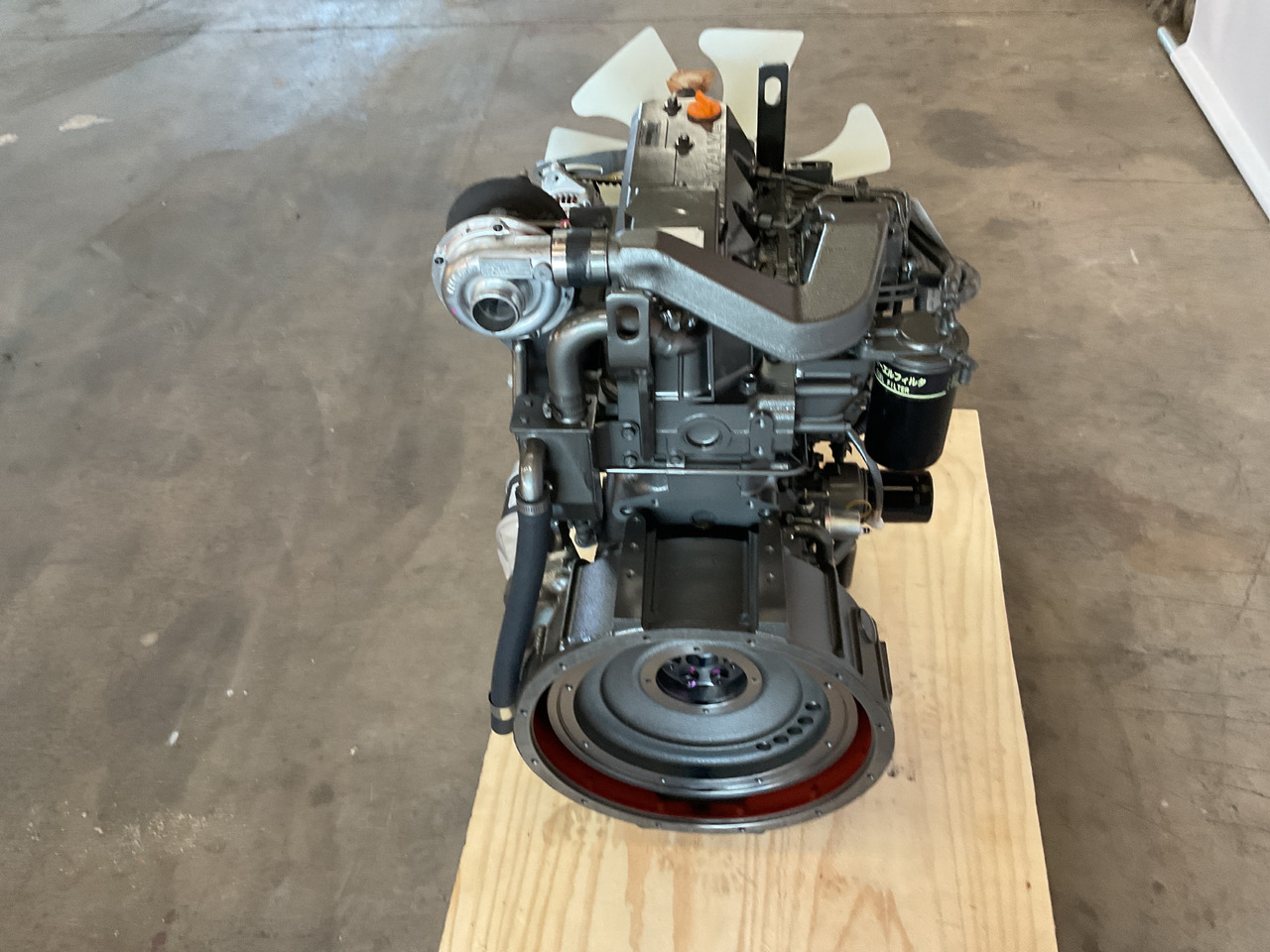 Yanmar 4TN106T - Κινητήρας: φωτογραφία 4 Yanmar 4TN106T - Κινητήρας: φωτογραφία 4