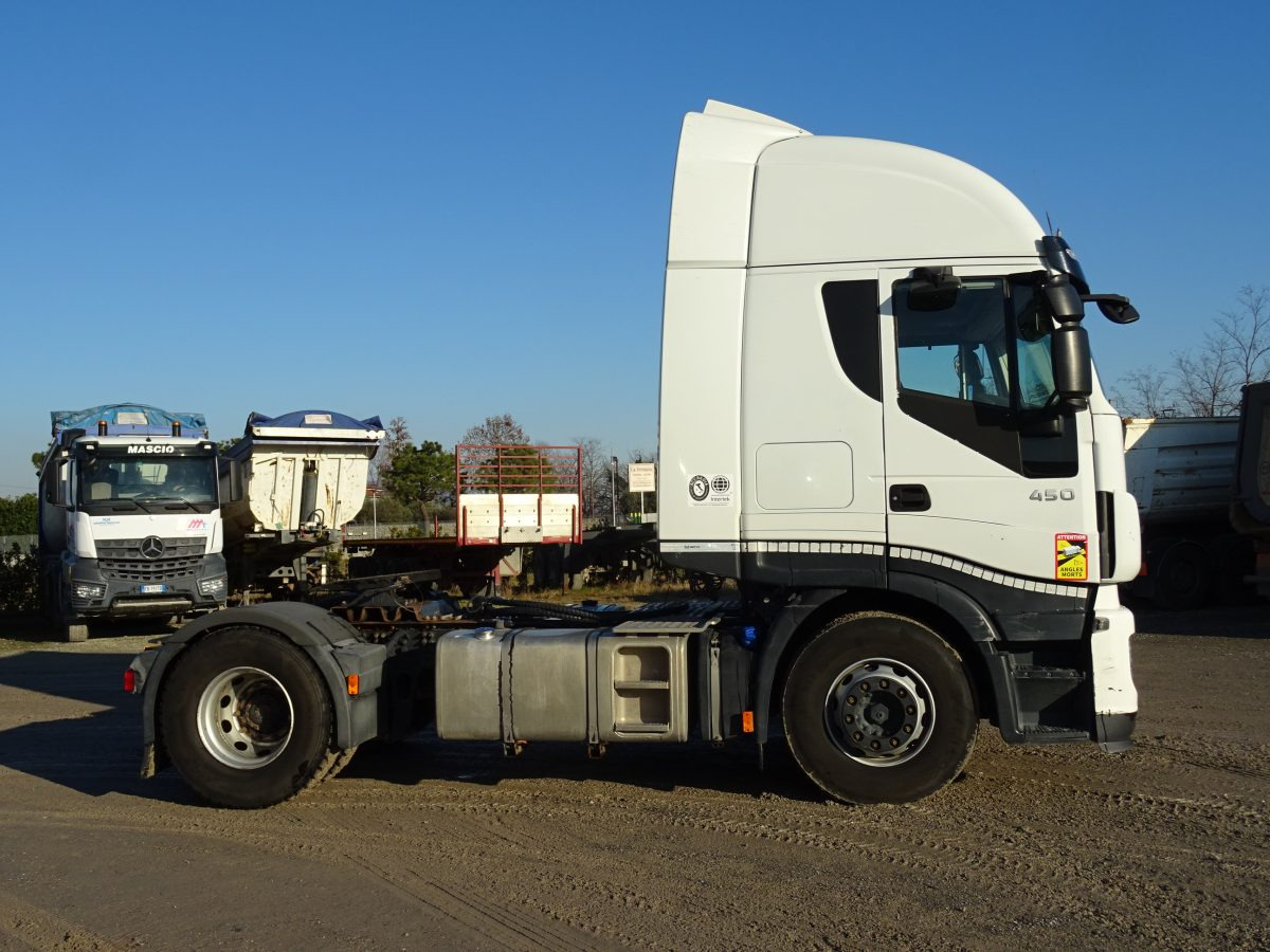 IVECO STRALIS 450 - Τράκτορας: φωτογραφία 4 IVECO STRALIS 450 - Τράκτορας: φωτογραφία 4