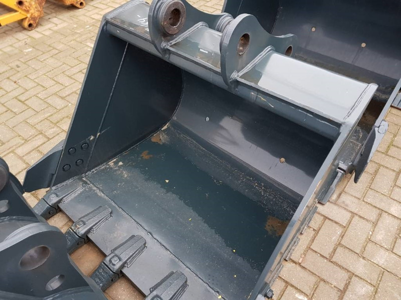 Hyundai Excavator Digging Bucket 140, 61K4-30701 - Κουβάς για Κατασκευή μηχανήματα: φωτογραφία 1 Hyundai Excavator Digging Bucket 140, 61K4-30701 - Κουβάς για Κατασκευή μηχανήματα: φωτογραφία 1