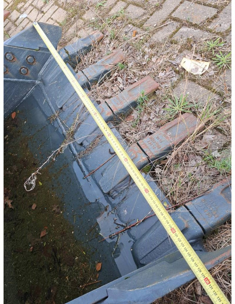 Hyundai Excavator Digging Bucket 140, 61K4-30701 - Κουβάς για Κατασκευή μηχανήματα: φωτογραφία 3 Hyundai Excavator Digging Bucket 140, 61K4-30701 - Κουβάς για Κατασκευή μηχανήματα: φωτογραφία 3