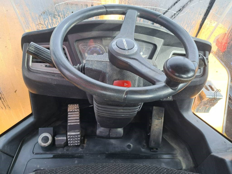 Ελαστιχοφόρος φορτωτής Hyundai HL 980: φωτογραφία 8