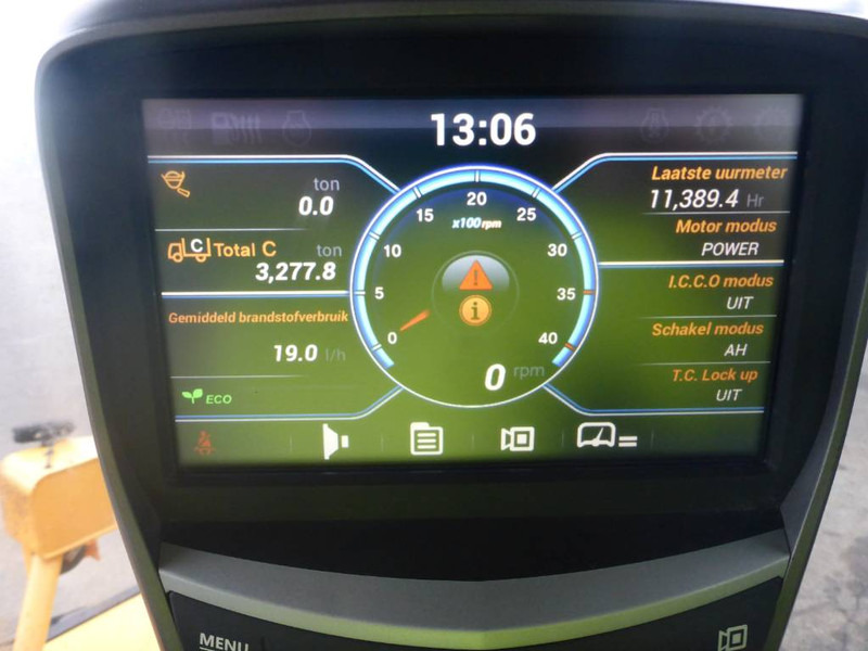 Ελαστιχοφόρος φορτωτής Hyundai HL980XT: φωτογραφία 13