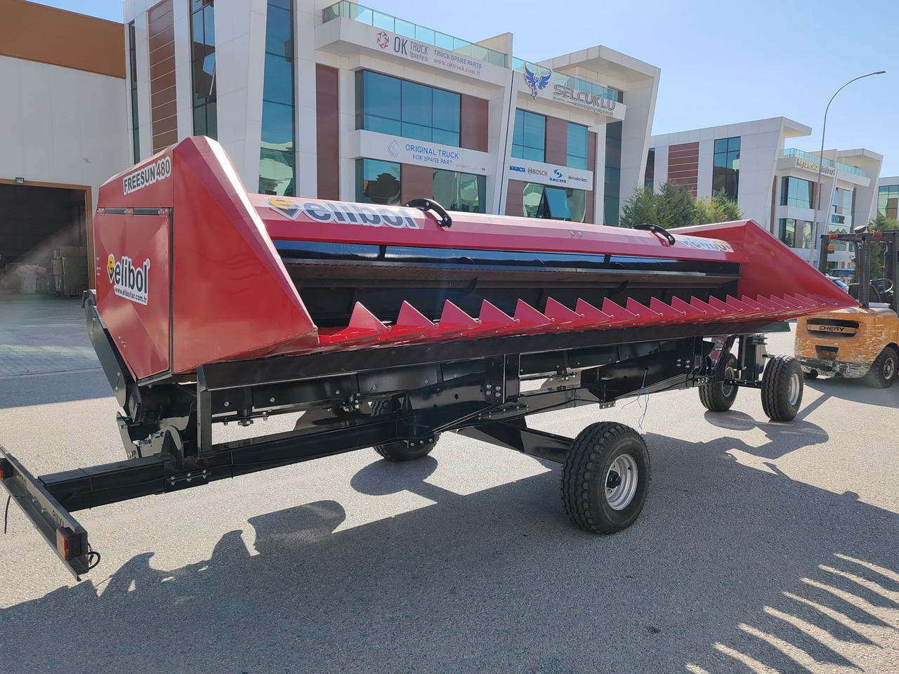 ELİBOL CORN AND SUNFLOWER HEADER TRAILER - Θεριζοαλωνιστική μηχανή - κεφαλή ρυμουλκούμενο: φωτογραφία 4 ELİBOL CORN AND SUNFLOWER HEADER TRAILER - Θεριζοαλωνιστική μηχανή - κεφαλή ρυμουλκούμενο: φωτογραφία 4